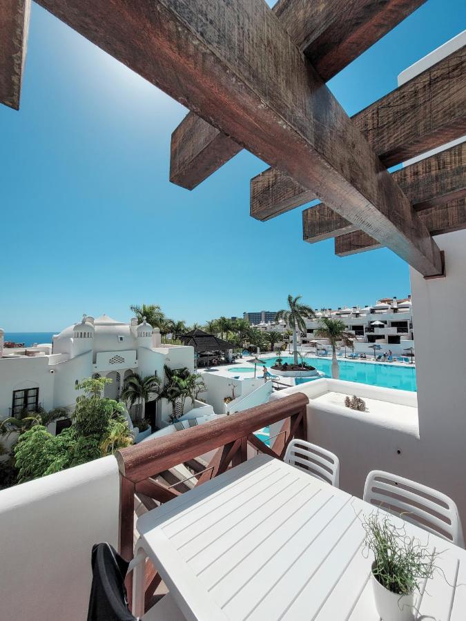 אדחה Suite Adeje Paradise With Private Jacuzzi מראה חיצוני תמונה